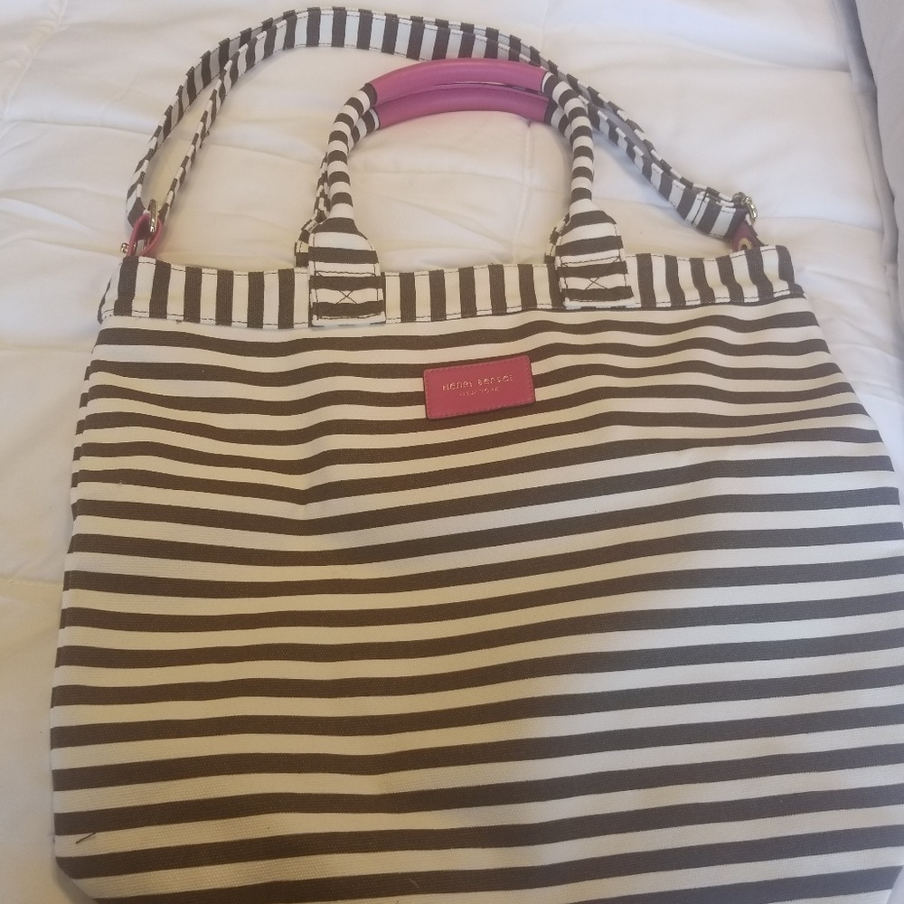 Henri Bendel magazine tote